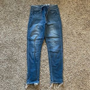 FN size 5 barely worn jeans